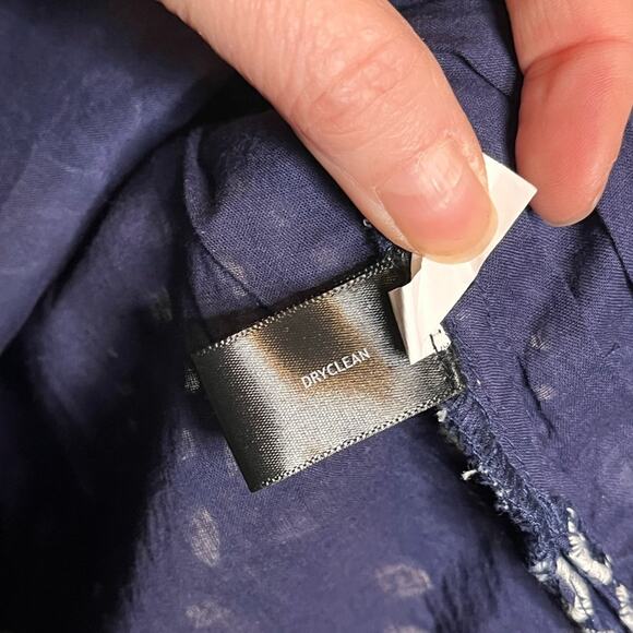 NWOT BOSTON PROPER Navy and White Eyelet Beaded Embellished Tunic Top Size XS - Picture 7 of 7